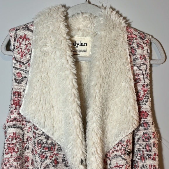Waterfall Bohemian Sherpa Tapestry Vest - Picture 5 of 11